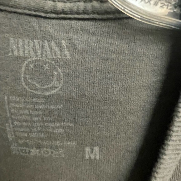 Nirvana Short Sleeve T-Shirt, Sz M Logo Graphic - Picture 2 of 2